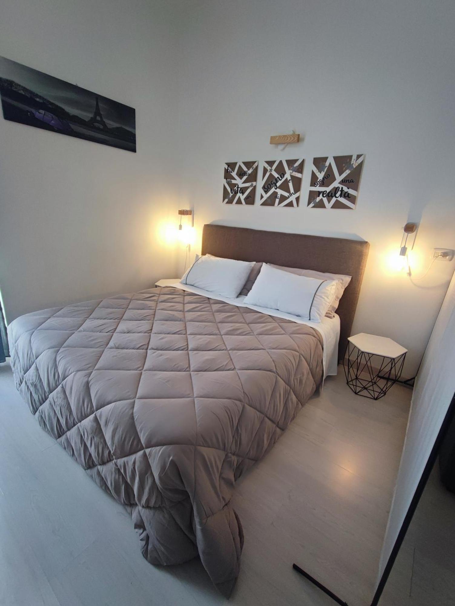 Little Home Trani Exterior foto