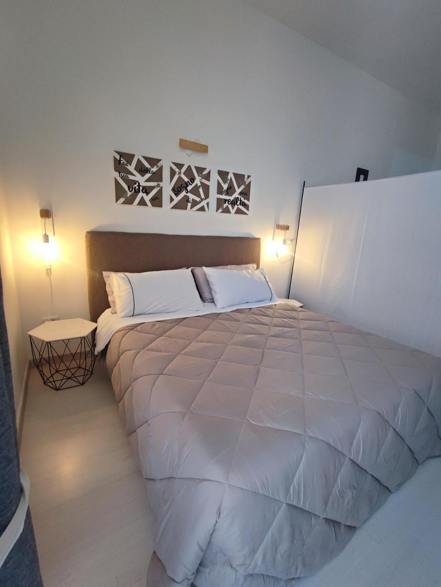 Little Home Trani Exterior foto